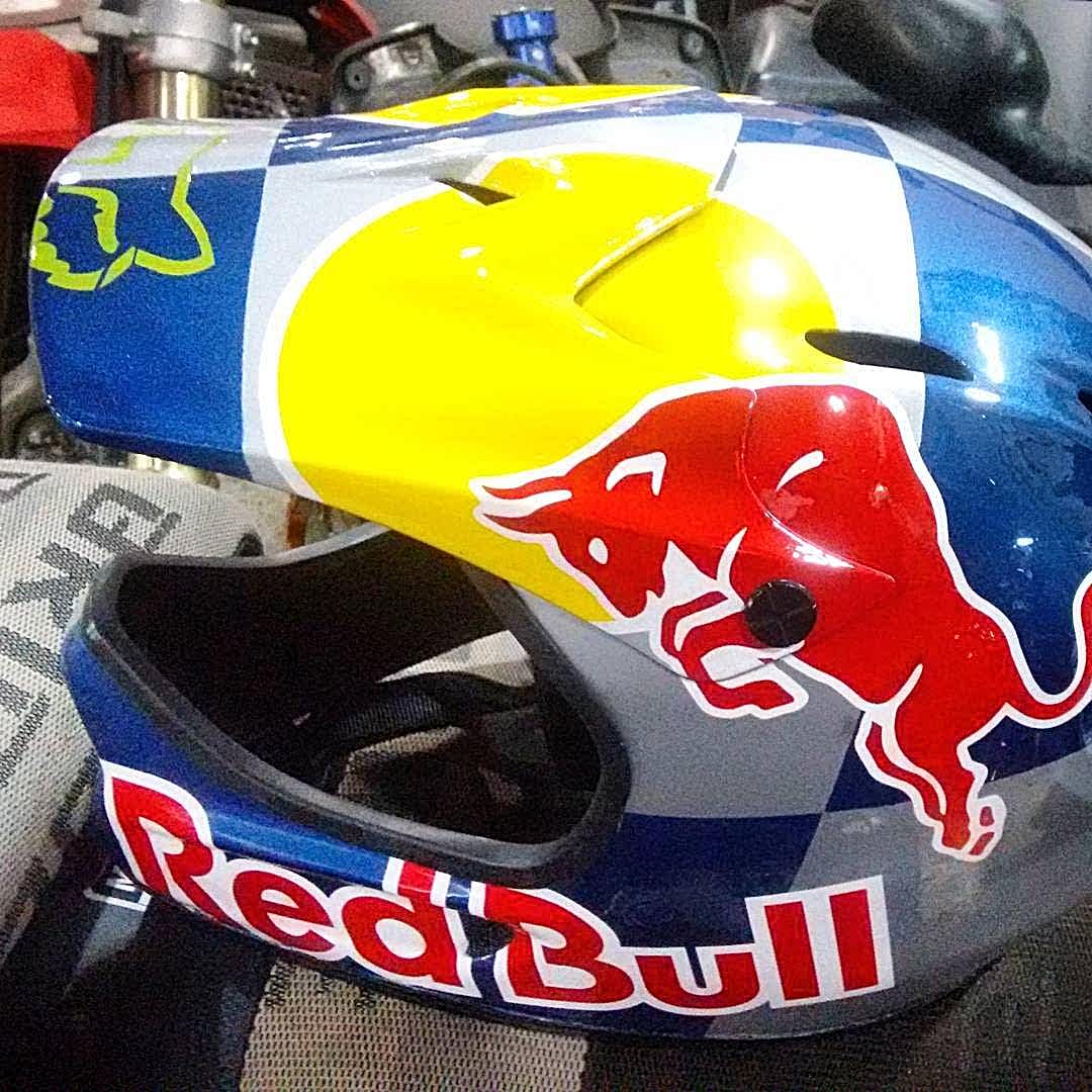 cascos aerografiados