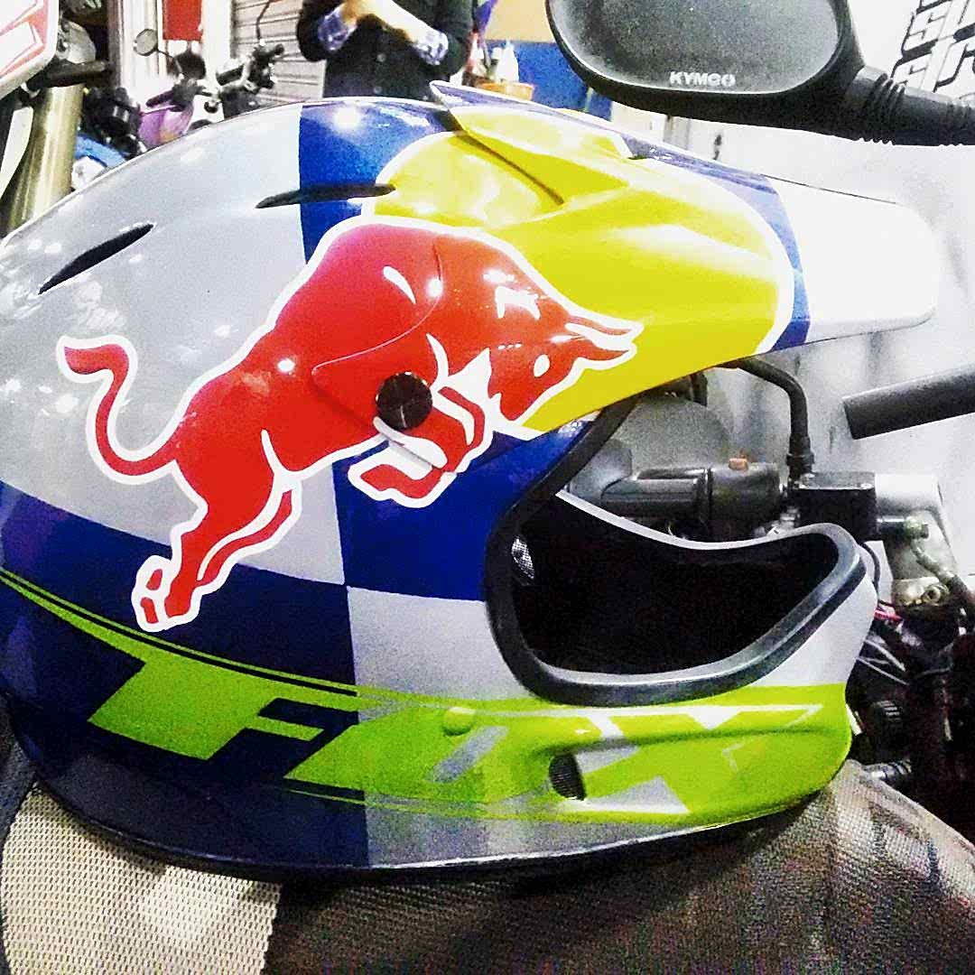 cascos aerografiados